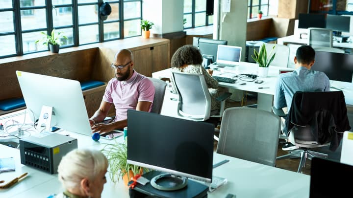 Apa Saja Fungsi Peralatan Kantor Dalam Meningkatkan Efisiensi Kerja?